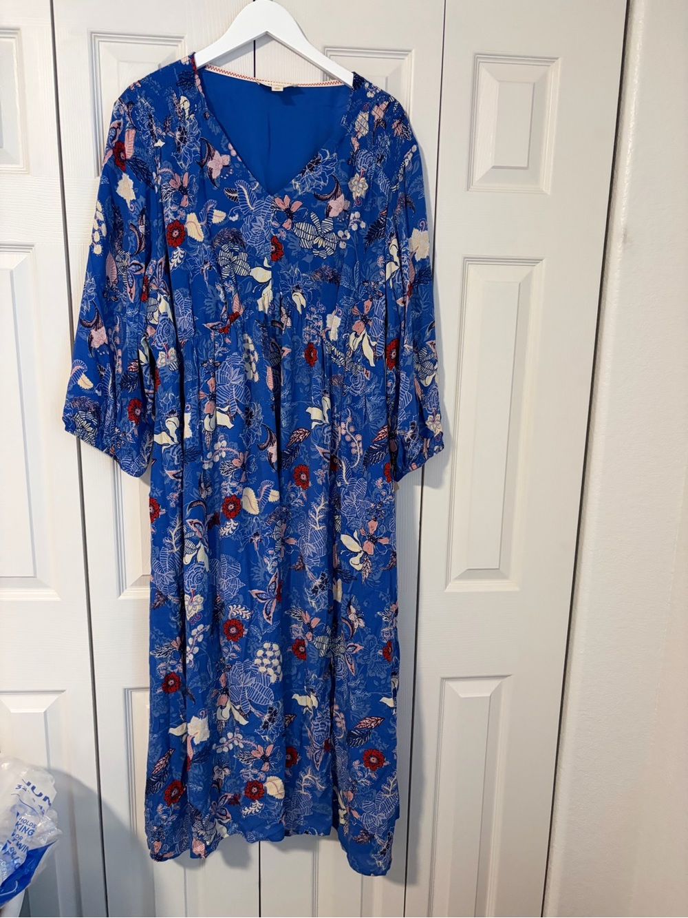 Westbound Blue Floral V-Neck maxi Dress floral Accents Sz 2XL glam long sleeve